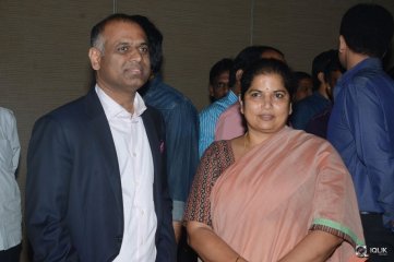 Size Zero Movie Audio Launch